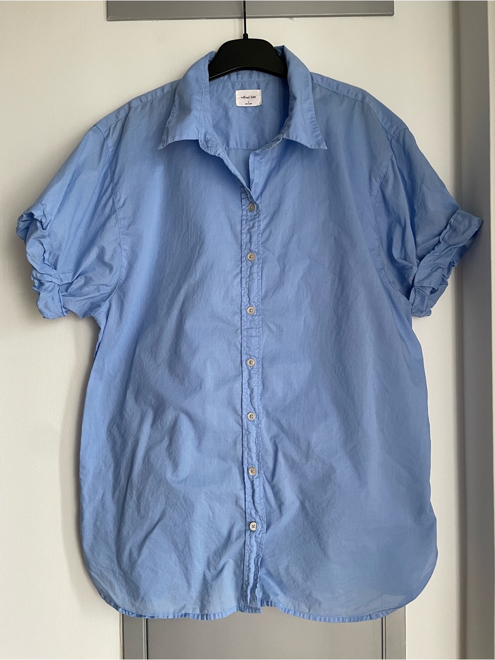 ARITZIA WILFRED FREE Light Blue Short Sleeve Button-Up Shirt